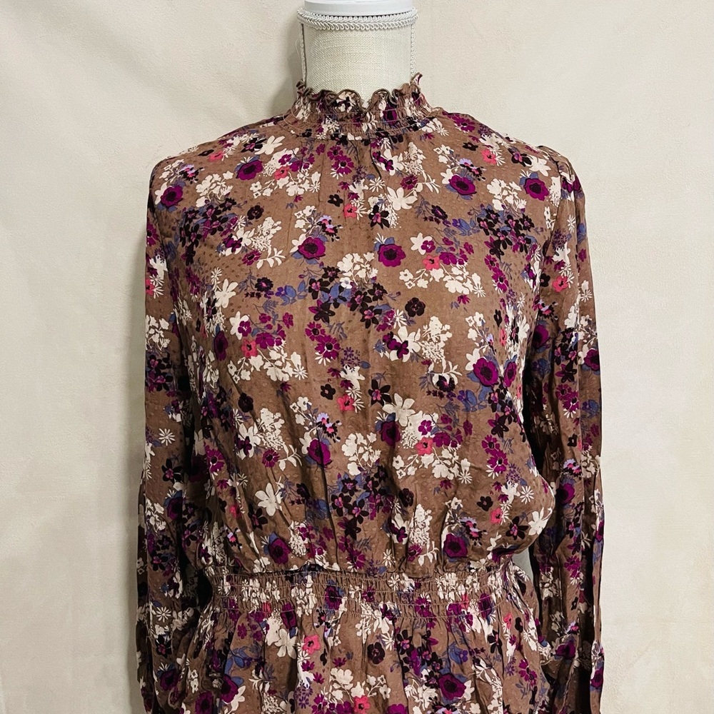 Brand-Selfi, Color-Purple & Brown,